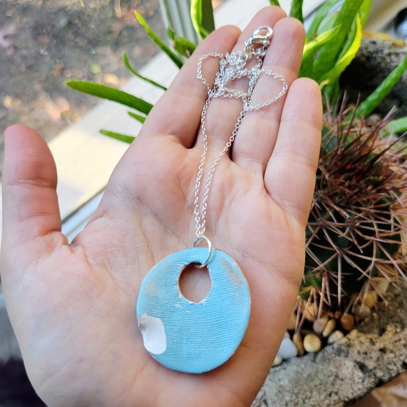 Vintage Blue Ceramic Geometric Modern Round Pendant Necklace - Picture 8 of 8